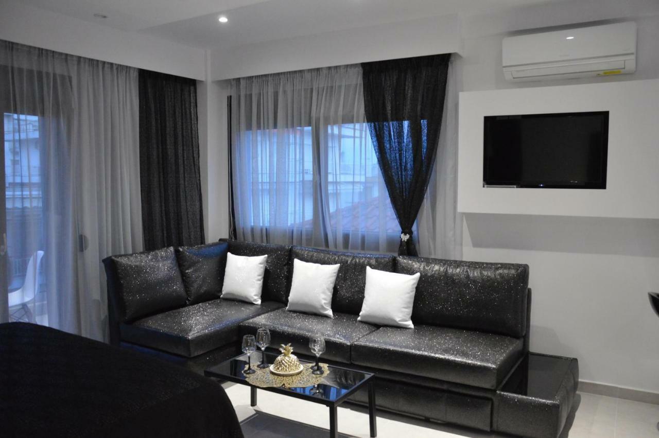 S. Luxury Princess Suite Nea Kallikrateia Dış mekan fotoğraf