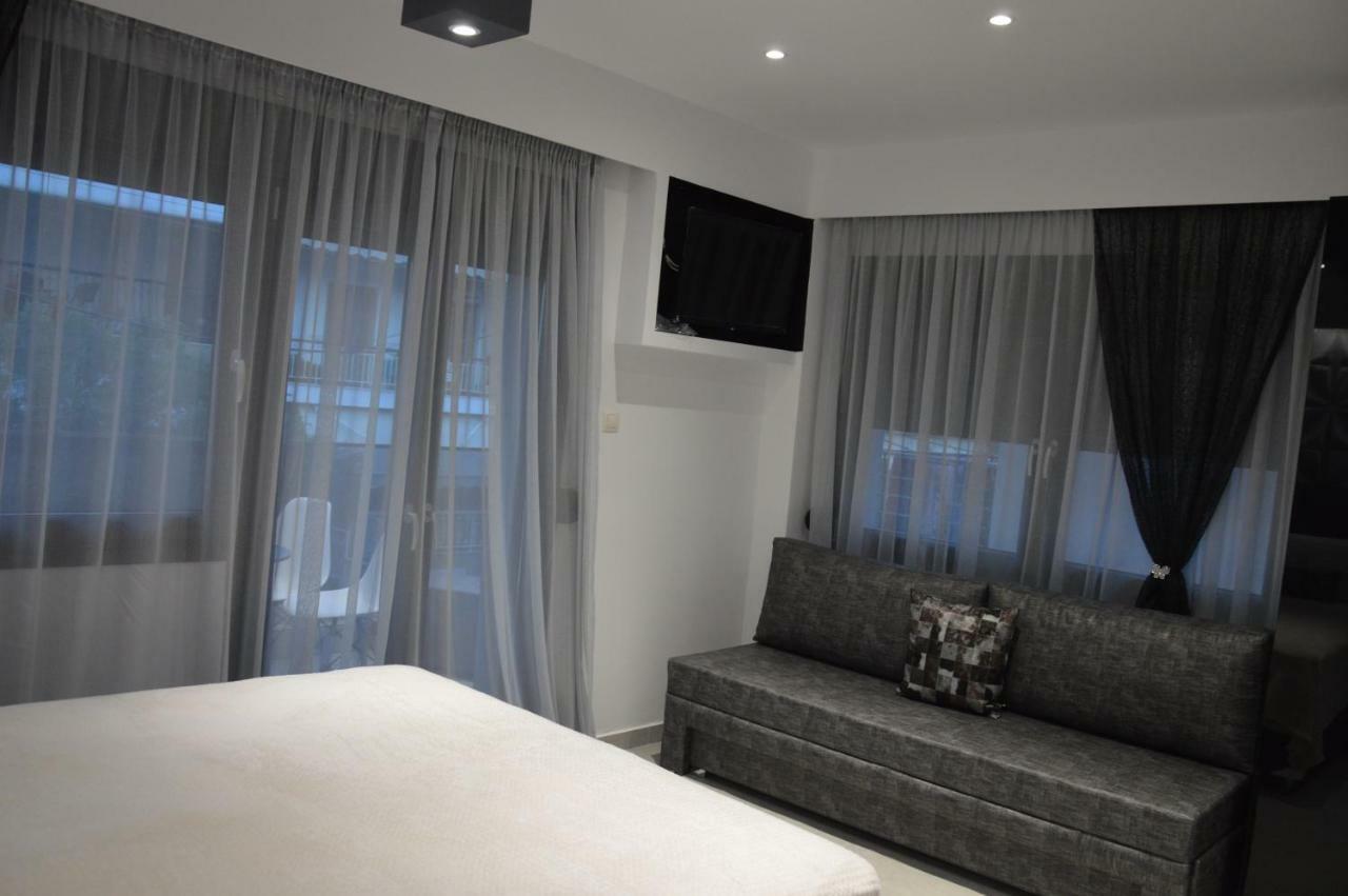 S. Luxury Princess Suite Nea Kallikrateia Dış mekan fotoğraf
